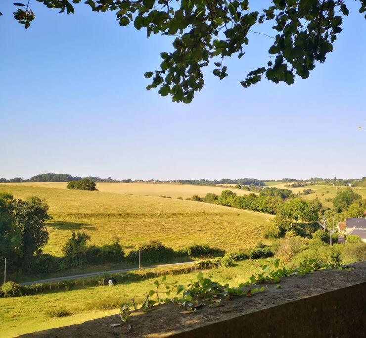 Villa Au Coeur De Mortagne, Un Balcon Sur Le Perche Exterior foto